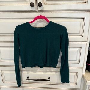 Brandy Melville Cropped Green Sweater